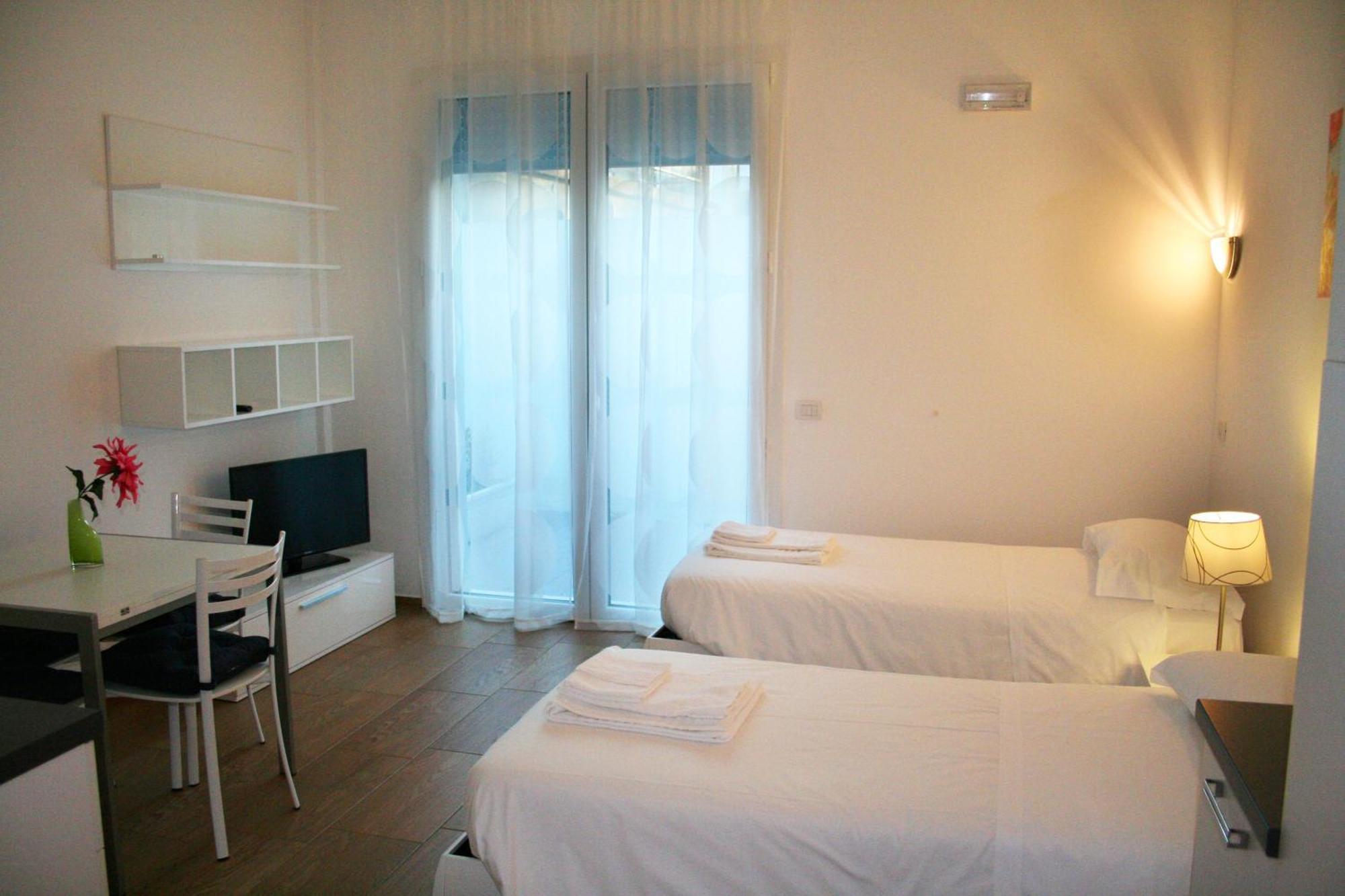 Residence Fanny Rimini Exterior photo